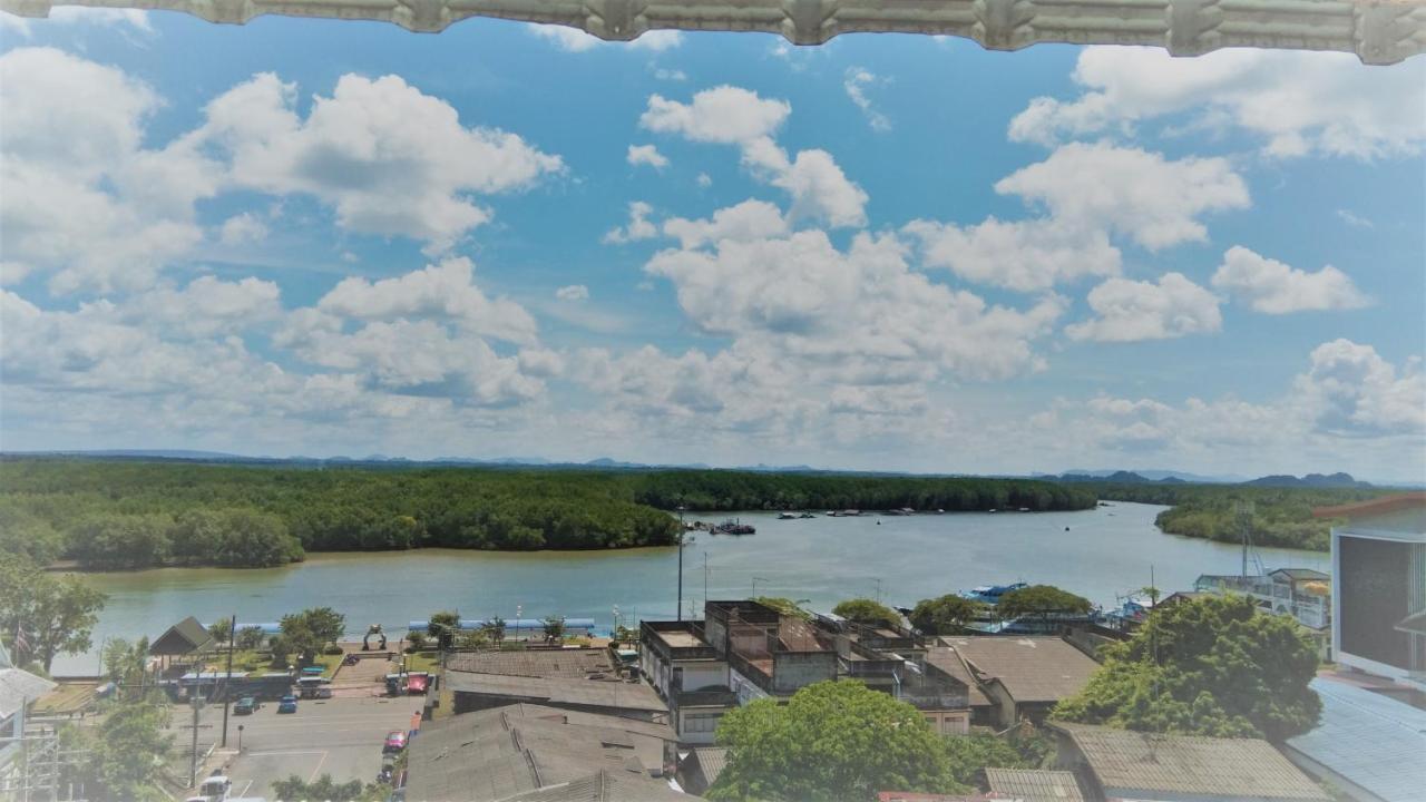 Krabi Grand Hotel Bagian luar foto